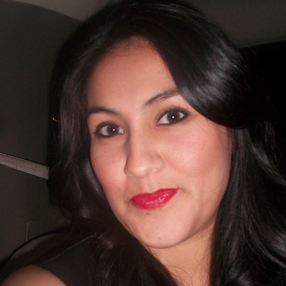 Meet your Posher, Rebecca